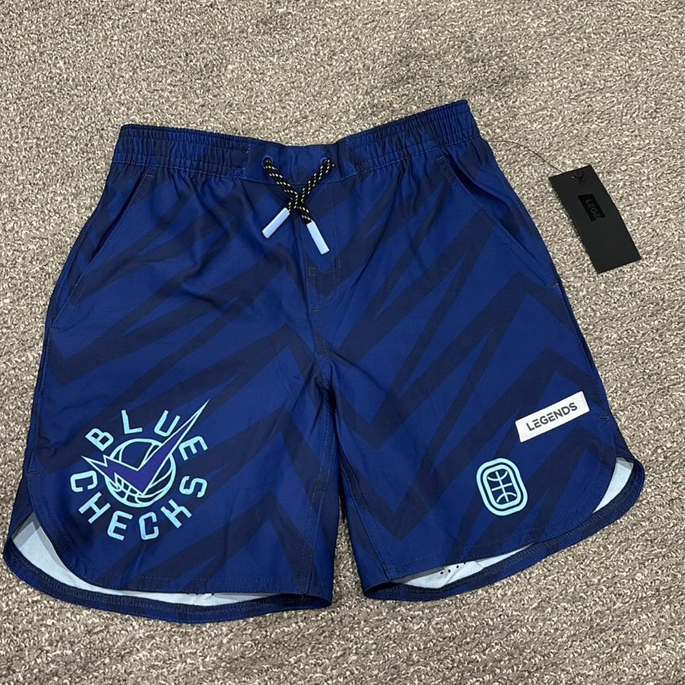 KIDS BLUE CHECKS MELO PERFORMANCE SHORTS, medium, NWT